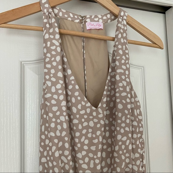 NWOT Pink Lily Won’t Break Your Heart Romper - Picture 6 of 11